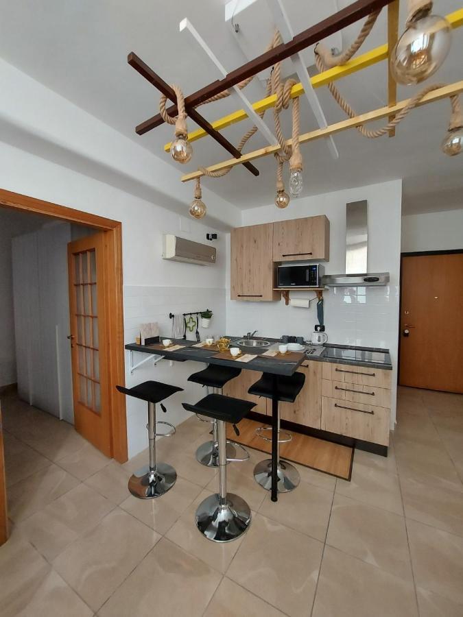 Appartamento Balzico House Salerno Esterno foto